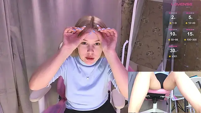 MelissaAvis online show from March 28, 5:23 pm