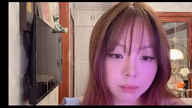 thelittlexx online show from May 25, 8:02 am