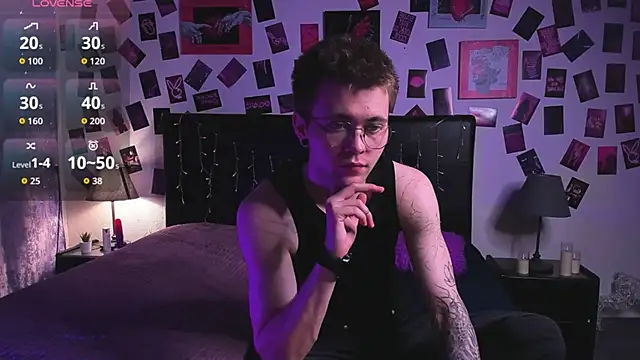 Thomas Norton online show from May 23, 9:13 pm