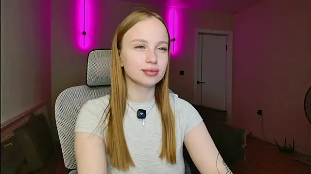 BunnyShinex online show from July 9, 2:52 pm