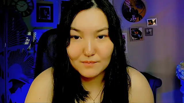 CamilaMartiez online show from April 12, 9:23 am