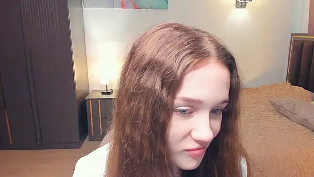 SharriSang online show from April 7, 7:10 am