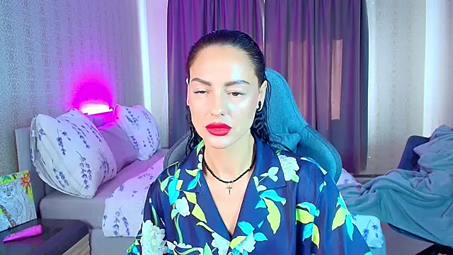 MalenaBelucci  online show from April 9, 8:20 am