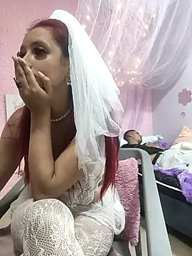 sarah Tomson online show from April 9, 6:19 am