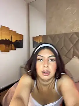 Cinthia Cortes online show from March 27, 8:09 pm