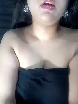 Choco Maw online show from April 25, 5:10 pm