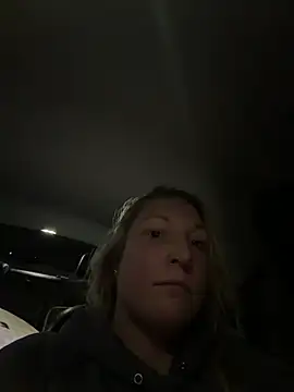 sweetkacibaby online show from April 9, 5:10 am