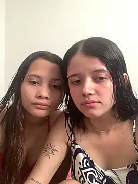 pricila887 online show from April 7, 2:30 pm