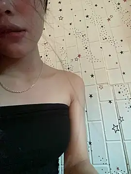 Mi-Lani online show from April 4, 2:21 am