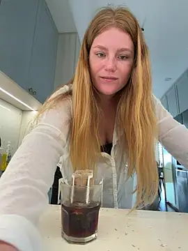Carammelstorm online show from May 22, 1:58 am