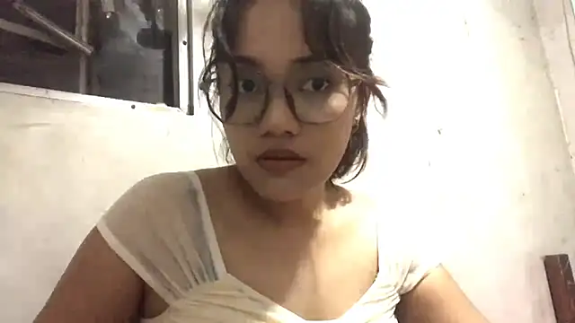 MorganCrumwell online show from April 1, 1:41 pm