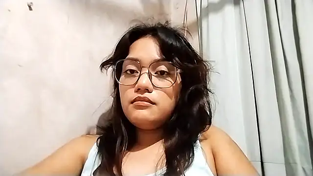 MorganCrumwell online show from April 4, 1:43 pm