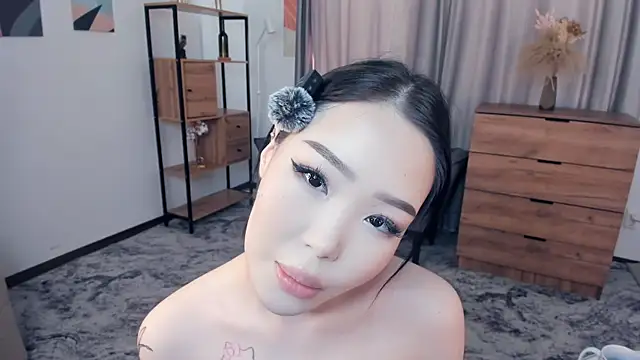 Amai Tsumi online show from April 4, 9:08 am