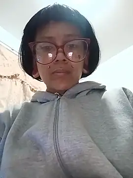 xblackstarX1 online show from April 5, 11:59 pm