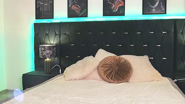 BiancaVitale online show from March 27, 7:21 am