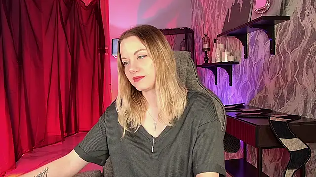 VireliaMoonfall online show from April 23, 8:44 am