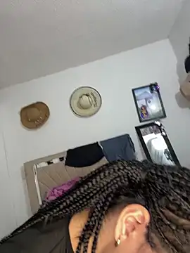 asumy megumy online show from April 6, 1:05 am