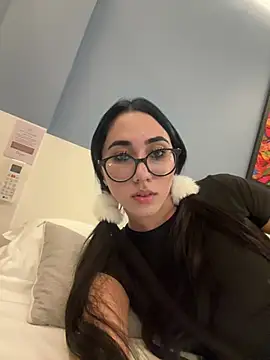 juliacosta online show from March 27, 7:58 pm