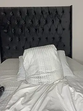 Teddy-22 online show from April 3, 3:43 pm