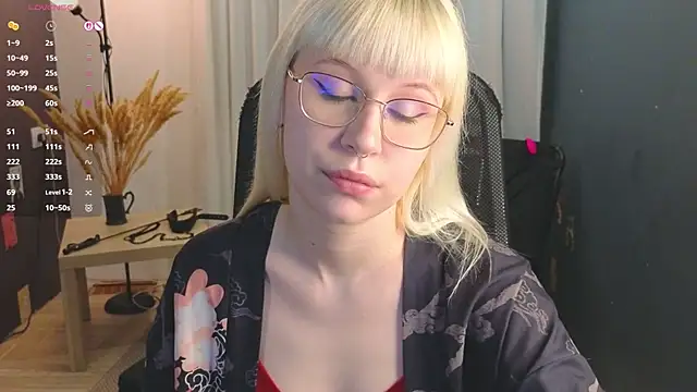call me heaven online show from May 17, 4:06 pm