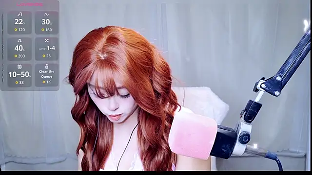 Cuviee online show from April 4, 2:05 pm