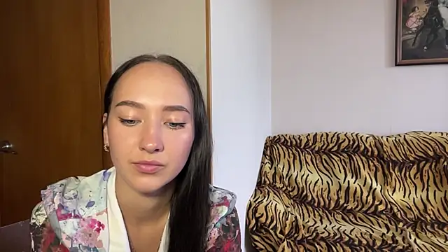 Liesenaniles online show from May 27, 6:43 am