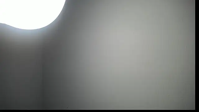 SHOFIA BUENO online show from April 3, 2:26 pm