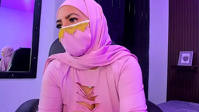 Nailea   online show from April 9, 4:59 am