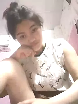 Saryloveparadise online show from March 30, 9:20 am