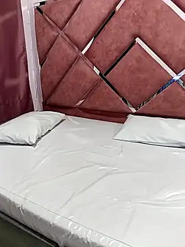 LucaColmal online show from April 9, 8:53 am