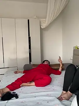 Xiaoleilei-10 online show from April 12, 8:06 am