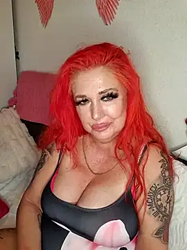 Ashley Ginger online show from April 6, 6:31 pm