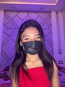 AngelByHeart online show from April 2, 5:10 pm