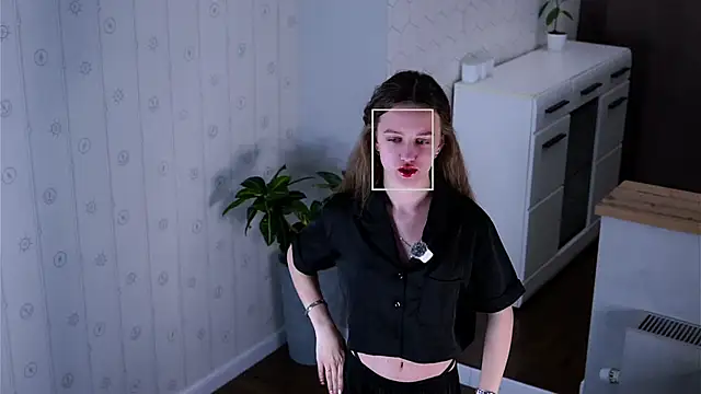 sinfulThea online show from April 8, 11:34 am