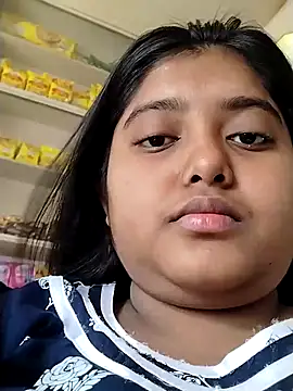 dreamdollx online show from April 17, 8:16 am