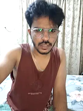 MIDNIGHT STAR110 online show from April 17, 5:37 pm