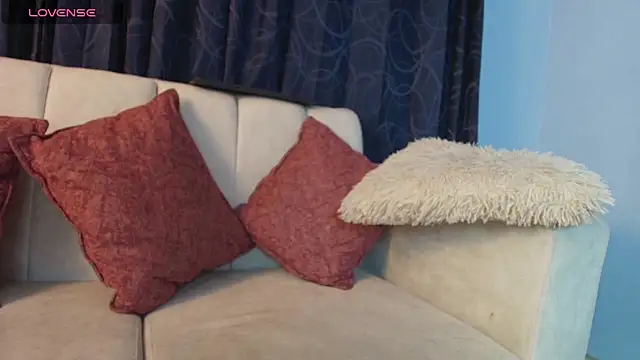 Ebonny Brownn online show from April 9, 9:26 am