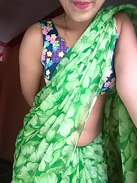 Curvy Sanaya online show from April 7, 10:17 am