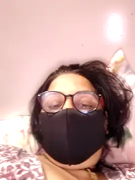 purvi46 online show from April 1, 6:16 pm