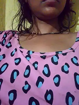 riyaa sexyy online show from July 12, 1:28 am