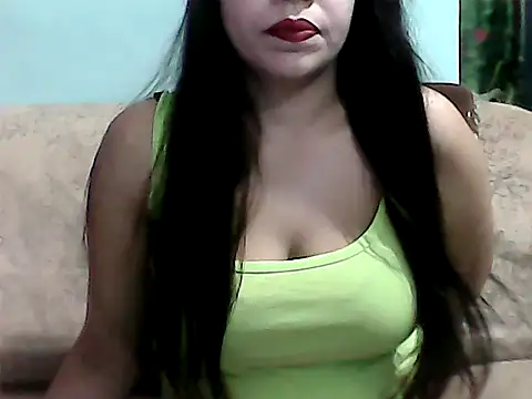 Wonderful Babe online show from May 26, 7:35 pm