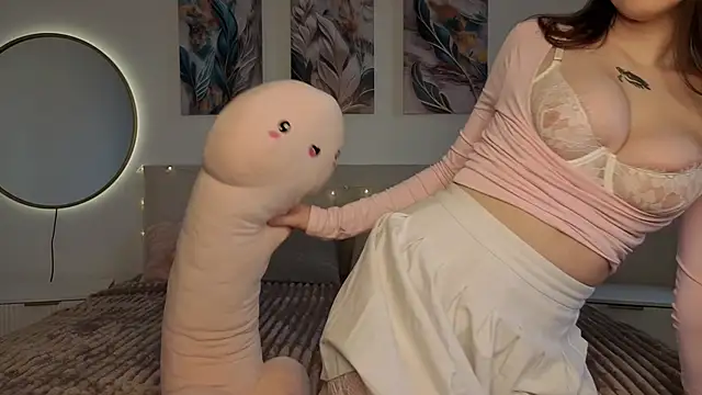 velveetaa online show from April 4, 9:52 am