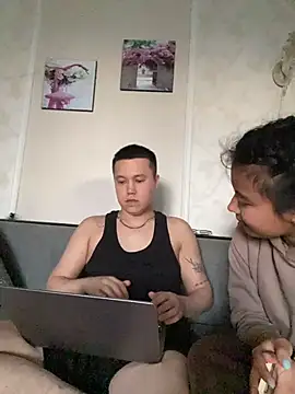 Z Milll online show from May 24, 2:49 pm