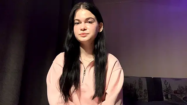 BellaLuxury online show from April 2, 3:53 pm