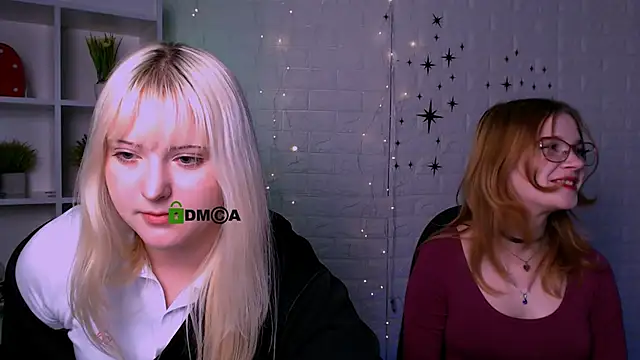 callmevivien online show from April 14, 1:11 pm