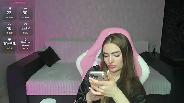 Annprime online show from April 9, 2:55 pm