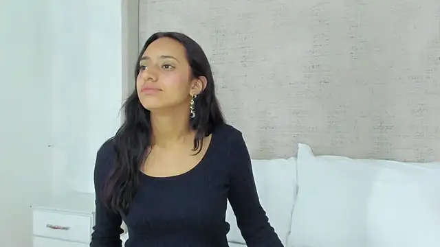 Charlotte Benette online show from April 6, 12:50 pm