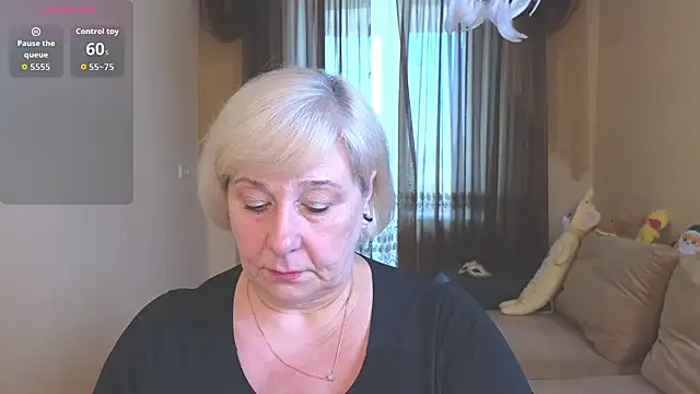 Milane Milky online show from April 6, 4:57 am