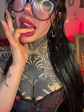 Musedreams online show from June 11, 1:16 am
