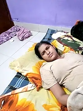 Jerin Couple61 online show from May 6, 12:25 am